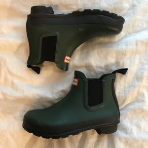 HUNTER BOOTS